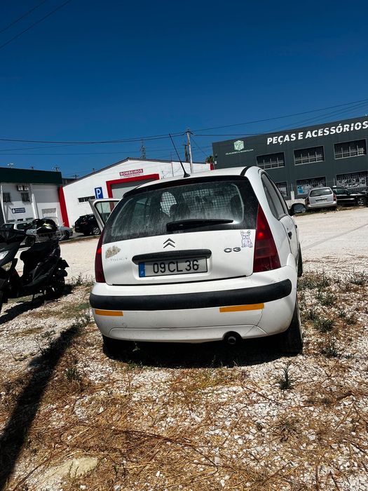 Boa tarde tenho um carro que já não uso pra vender
