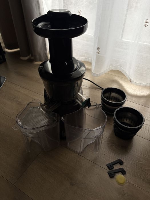 Wyciskarka do owoców i warzyw HomeKraft