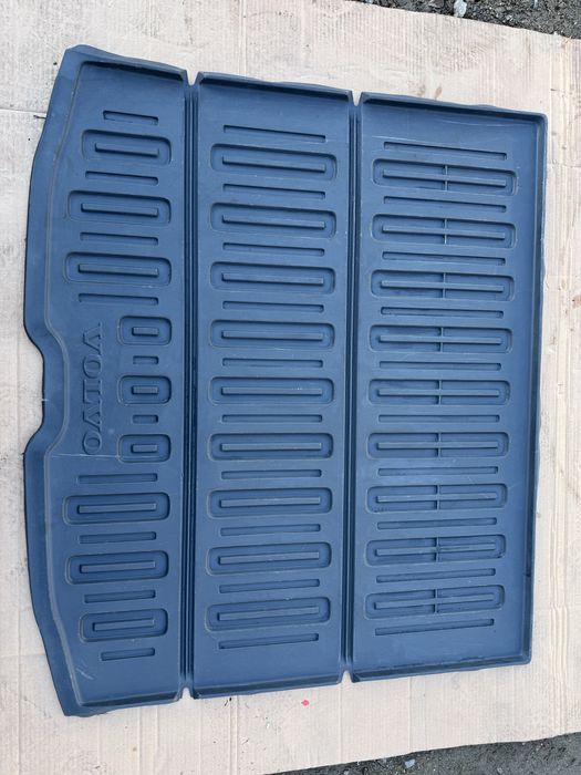 Mata bagażnika volvo xc60  2008 do 2017 oryginał 31426.142