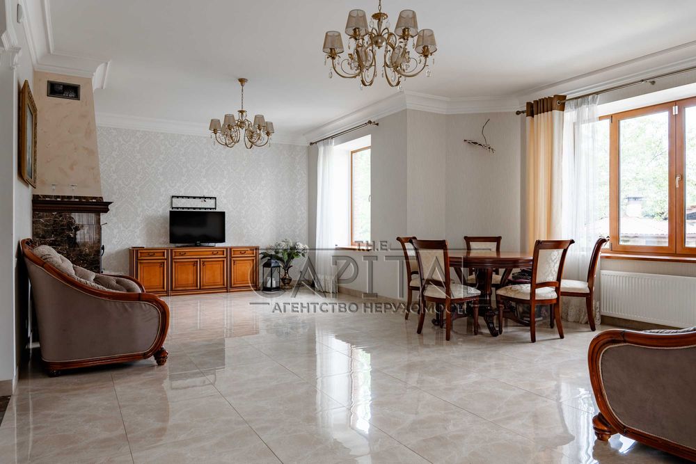 House in Kyiv, Chervonyy Khutir, Rembaza - View 2