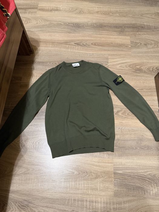 Кофта стон зелнего цвета розмер s