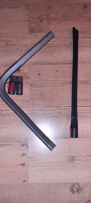 Zestaw dwóch szczotek dedykowanych  odkurzacz dyson