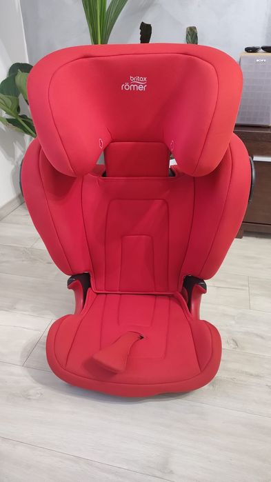 Fotelik Britax Römer KIDFIX s fire Red.