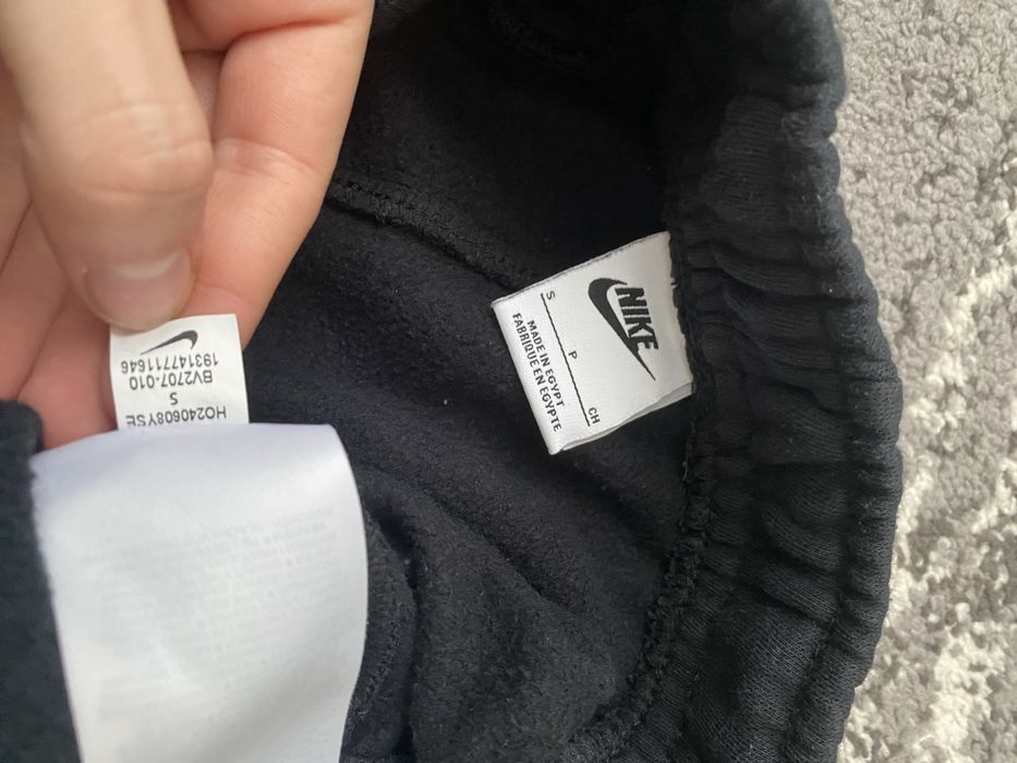 Штани Nike NSW чорного кольору С-М розмір