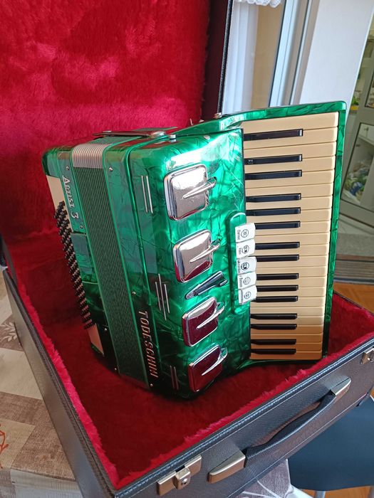 RARA RARIEDADE: Acordeom Todeschini Artist 3 – Verde Perolado Impecável!