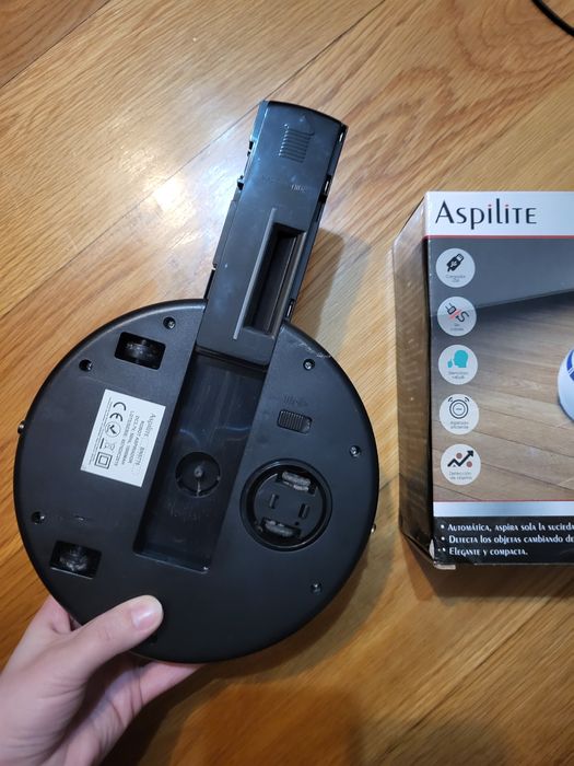 Mini aspirador para pequenos espaços