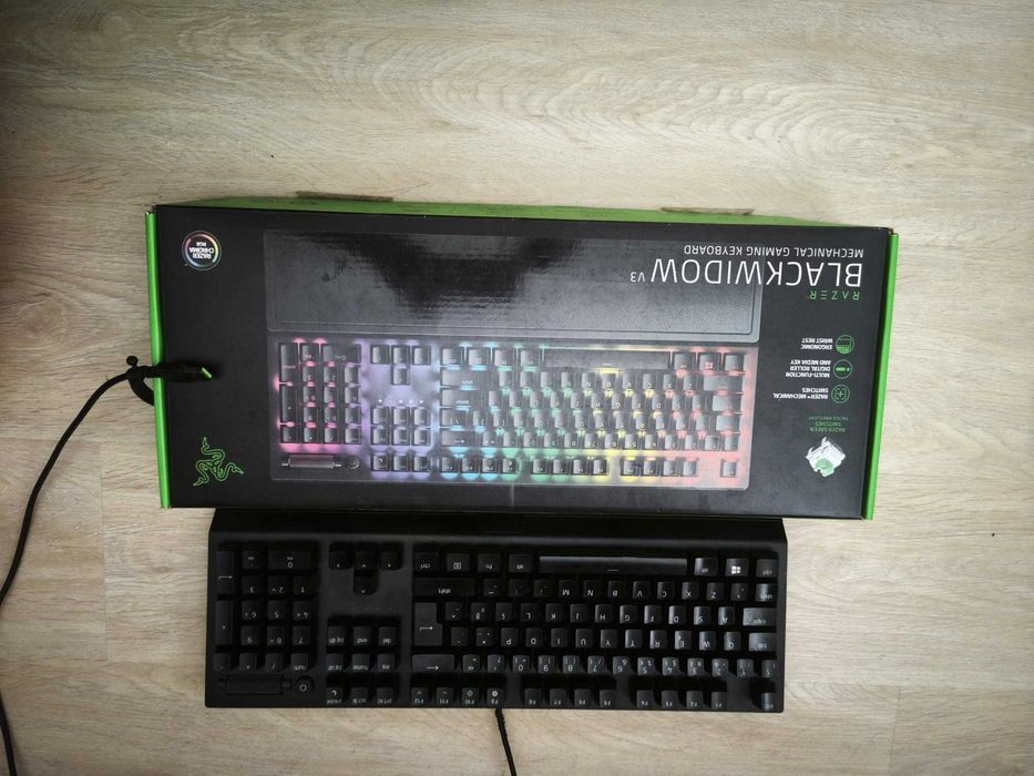 Razer BlackWidow V3 – Green Switch – RGB Chroma