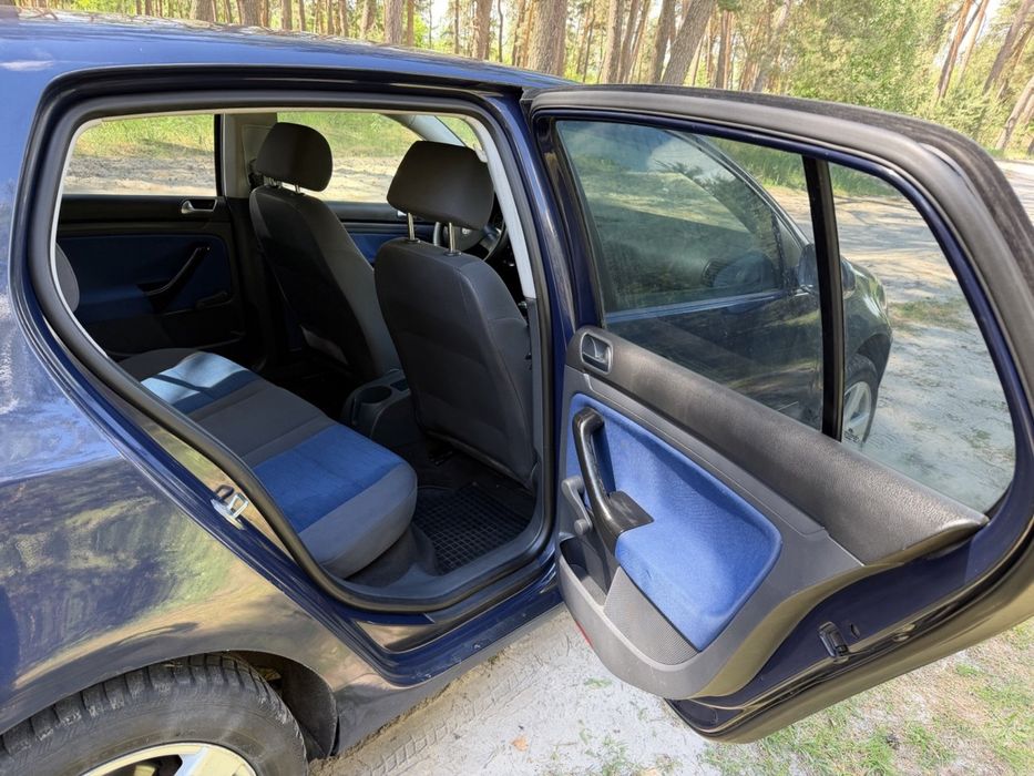 Продам Volkswagen Golf 5, Мрі 1,6/газ