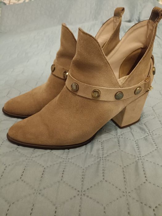Botki Karino roz.40