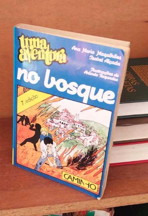 Livros usados antigos