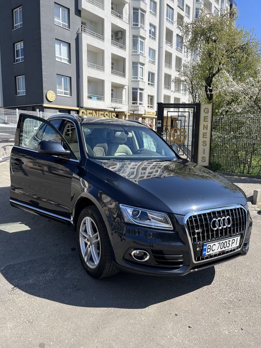 Audi q5 Premium Plus 2.0 tfsi quattro