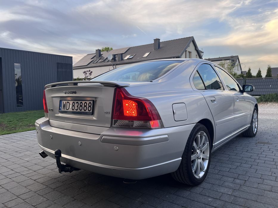 VOLVO S60 2.4 D5 185 KM