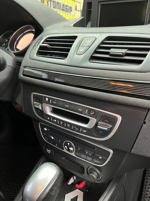 Renault Megane                  ,