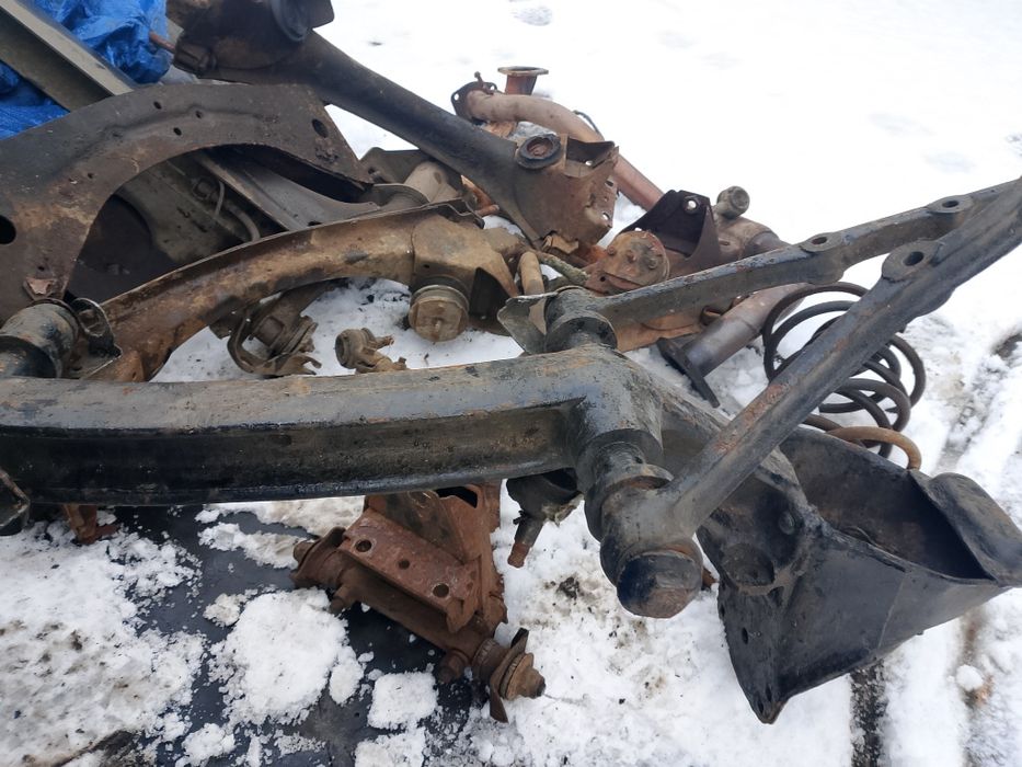 Балка передняя ВАЗ 2121-21214