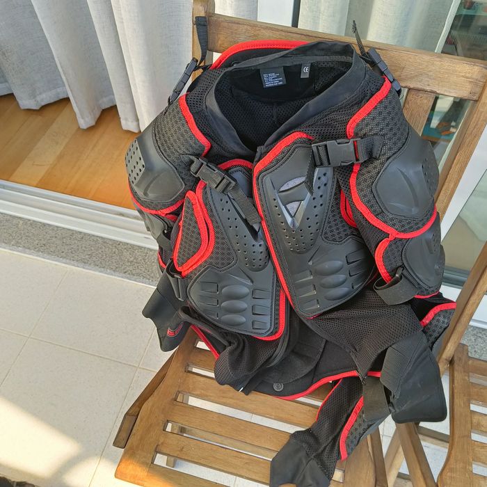 Colete integral mota