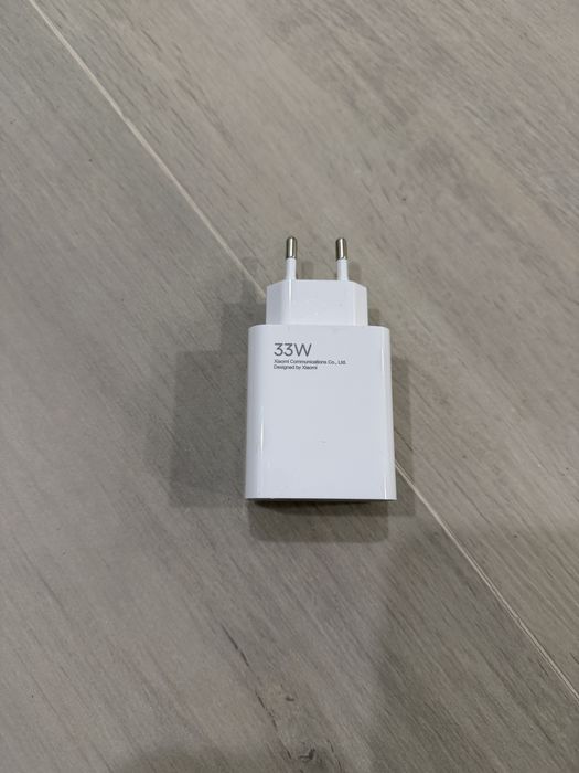 MI Power adapter439644097988546560