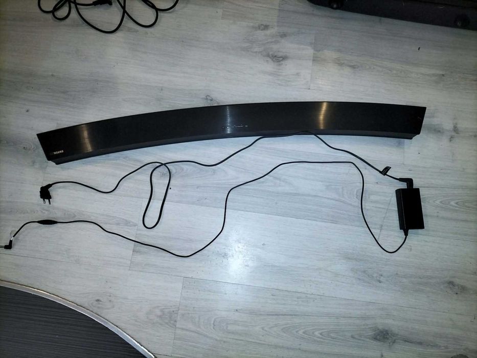 Soundbar Samsung HW-J6000 Zakrzywiany z Subuferem