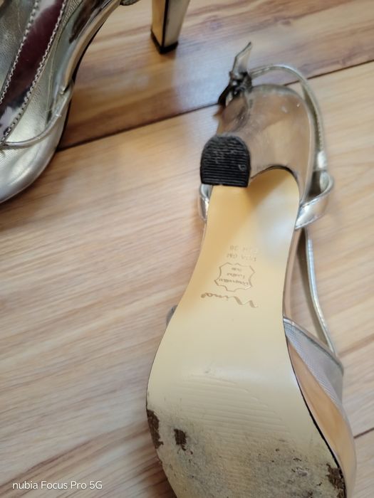 Sandały srebrne 36
