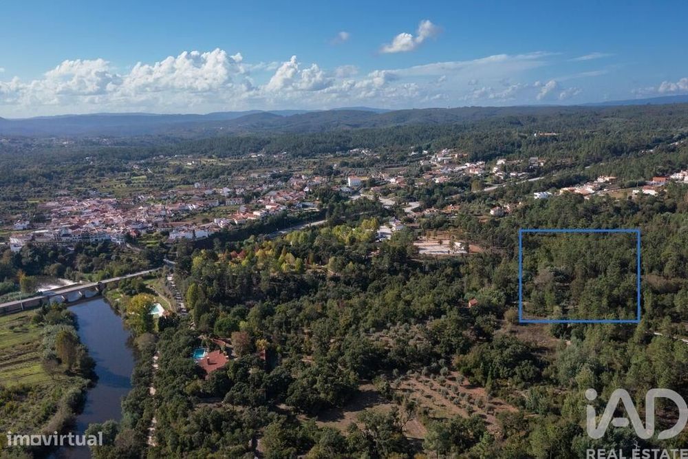 Terreno em Sarzedo de 415,00 m2