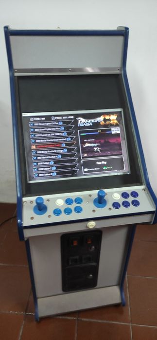 Máquina jogos Arcade (vendida)