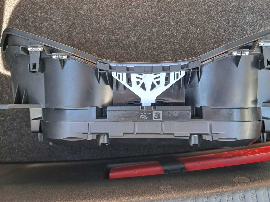 Панель приладів Skoda Superb 3