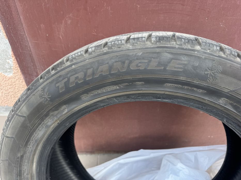 Шини зима 255/50 r19