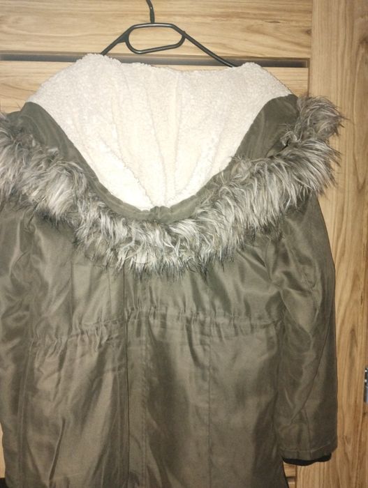 Kurtka zimowa z kapturem