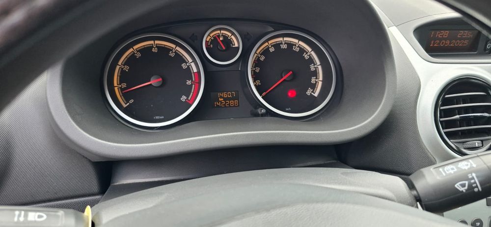 Opel Corsa Black Edition