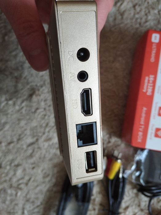 Приставка tv android box  4к mx pro