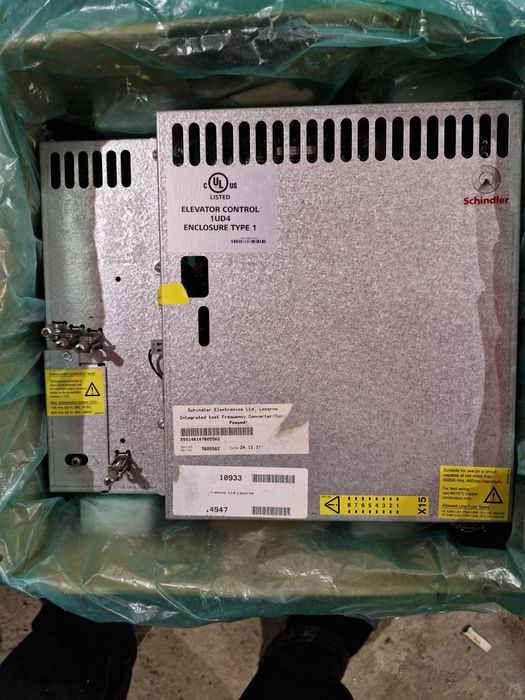 Продам частотний перетворювач 380на220та110v."Shindler"новий.