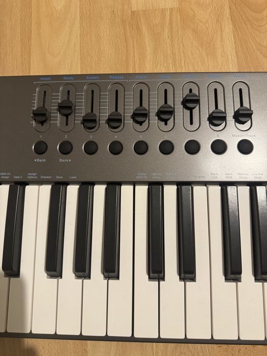 Nektar Impact LX61+ klawiatura sterująca MIDI controler