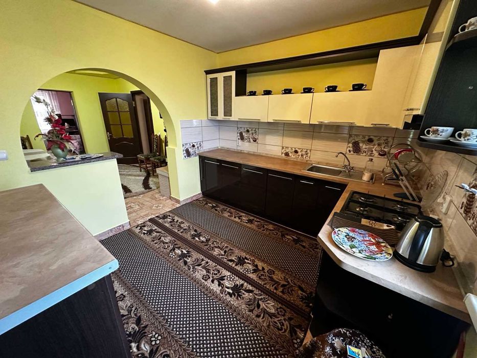 Продається будинок в с. Нересниця