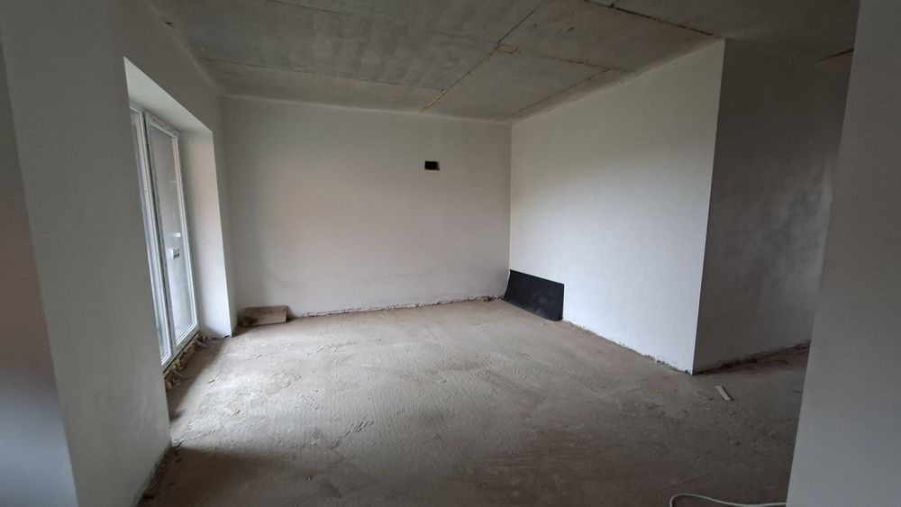 Продаж Таунхаус 145м². Ділянка 2сот. Готовий до ремонту. Комунікації