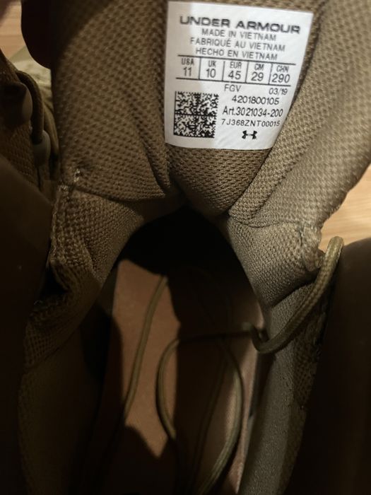 Ботинки Under Armour