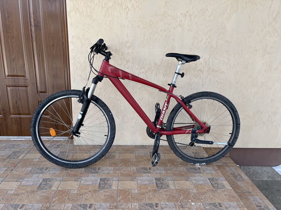 Велосипед Giant Brass 3