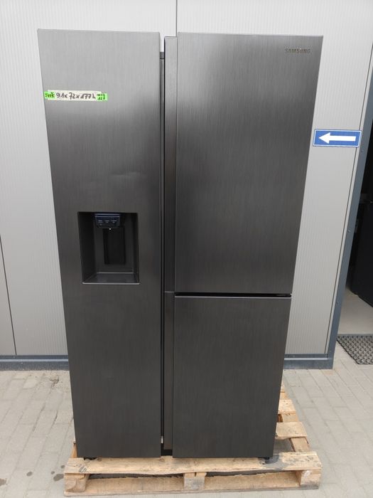 Lodówka Samsung side by side z kostkarka wysoki model dodatkowe drzwi!