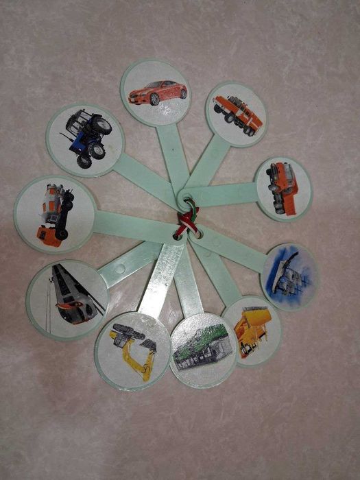 Набор іграшок віяло Транспорт часи веер пакет