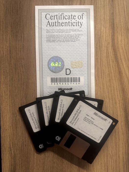 Microsoft MS-DOS 6.22 4 dyskietki i certyfikat