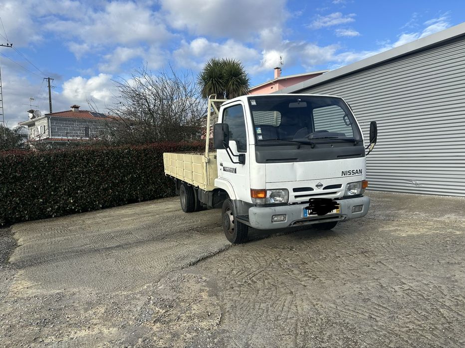 Nissan cabstar so 140 mil km