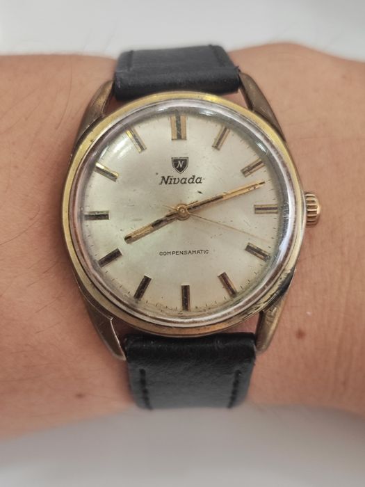Relógio Nivada Compensamatic