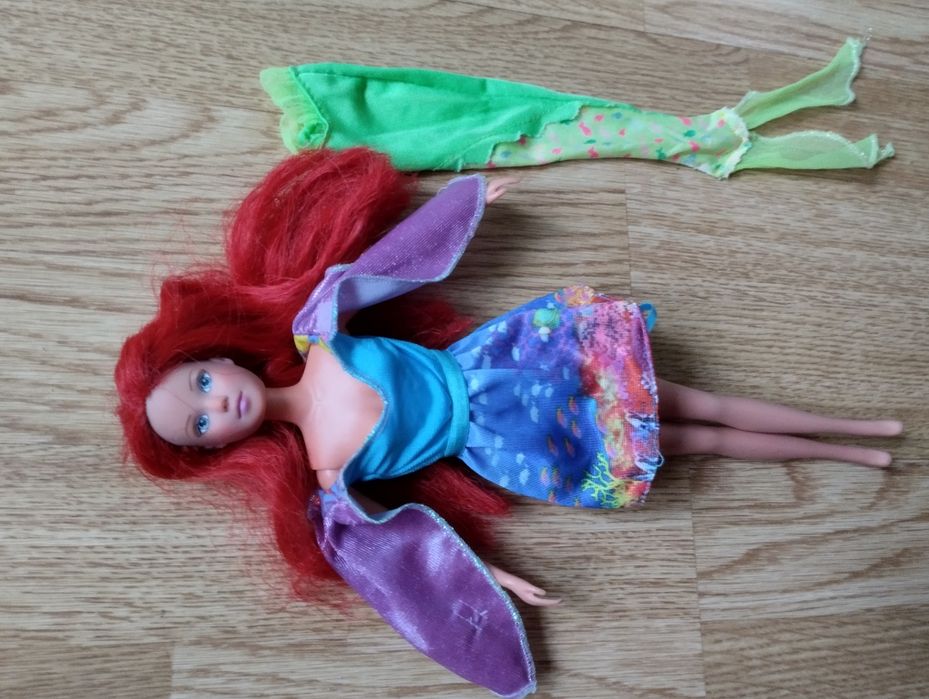 Lalka Barbie Simba Toys Arielka ogony sumie ja 2w1 zginająca nogi
