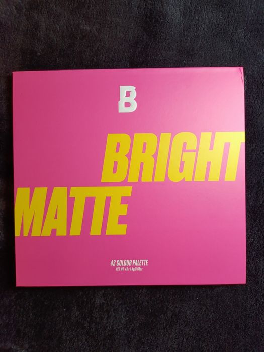 Beauty Bay Bright Matte 42 - paleta cieni.Bardzo dobry stan