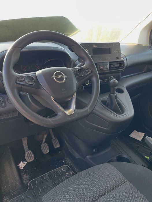 Opel Combo 2020 para peças!