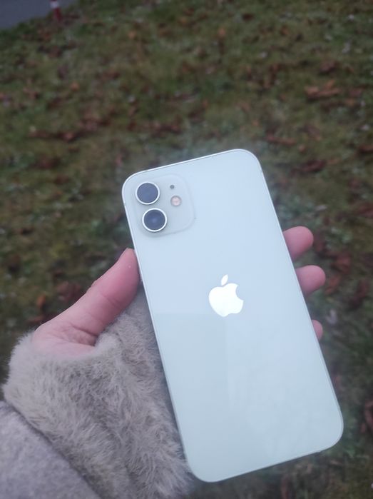 Sprzedam Iphone 12 ( 2020 )