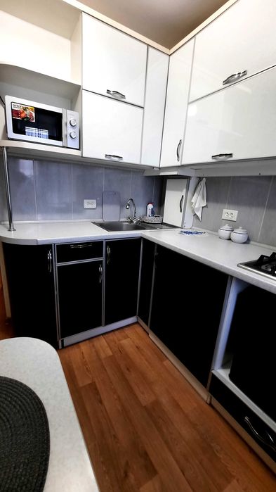 Погодинно,  подобово кв. від власника,Центр. ринок, Цум, Світло Є!