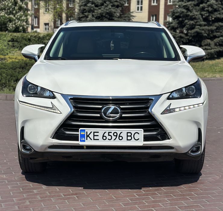 Продам Lexus NX200t 2017 2.0t бензин полный привод