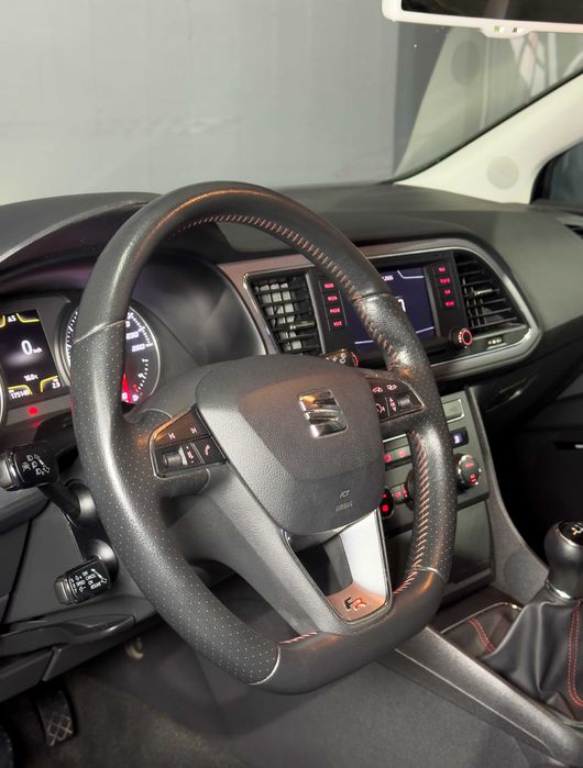 SEAT Leon — fotografia 10