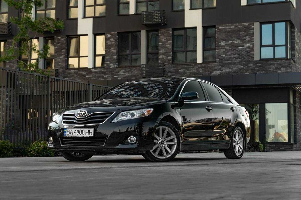 Продам  Тойота камрі Toyota camry 2.5 2011р