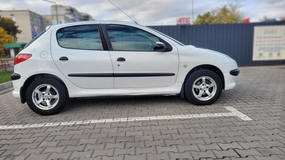 Peugeot 206, 2008 Рік.