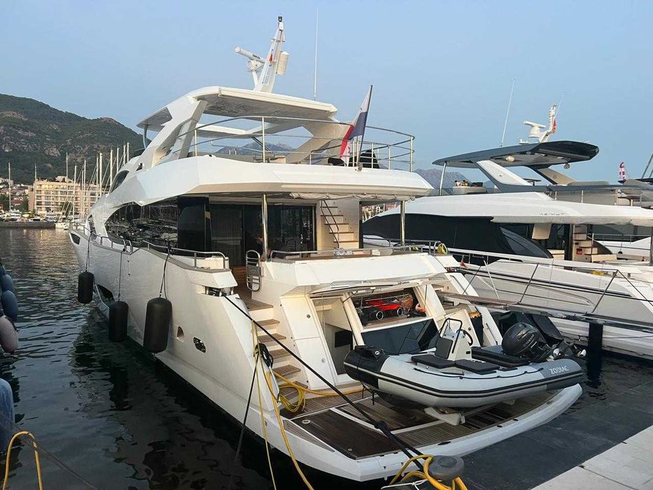 Sunseeker 95 | Luxury моторна яхта | Продаж преміум яхти